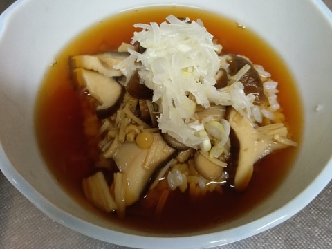 きのこの汁かけご飯